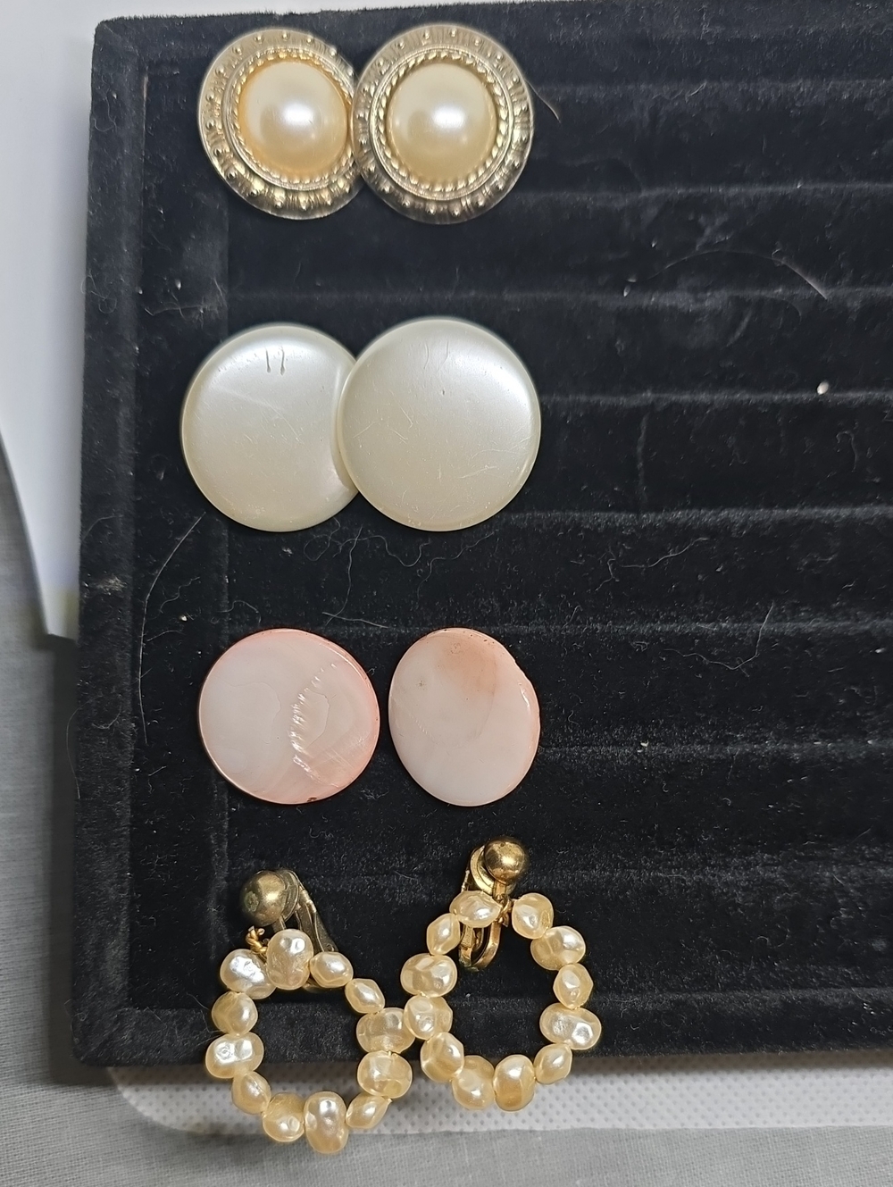 Faux Pearl Clip Ons Set